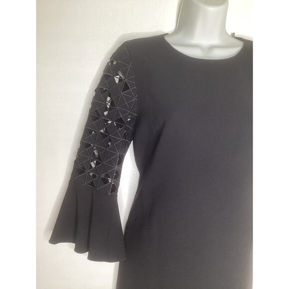 Elie Tahari NWOT Black Cut Out Bell Sleeve Embroidery Evening Cocktail Dress M - Picture 2 of 7